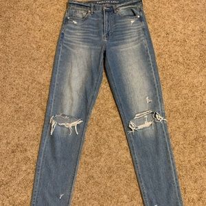 American Eagle Mom Jeans